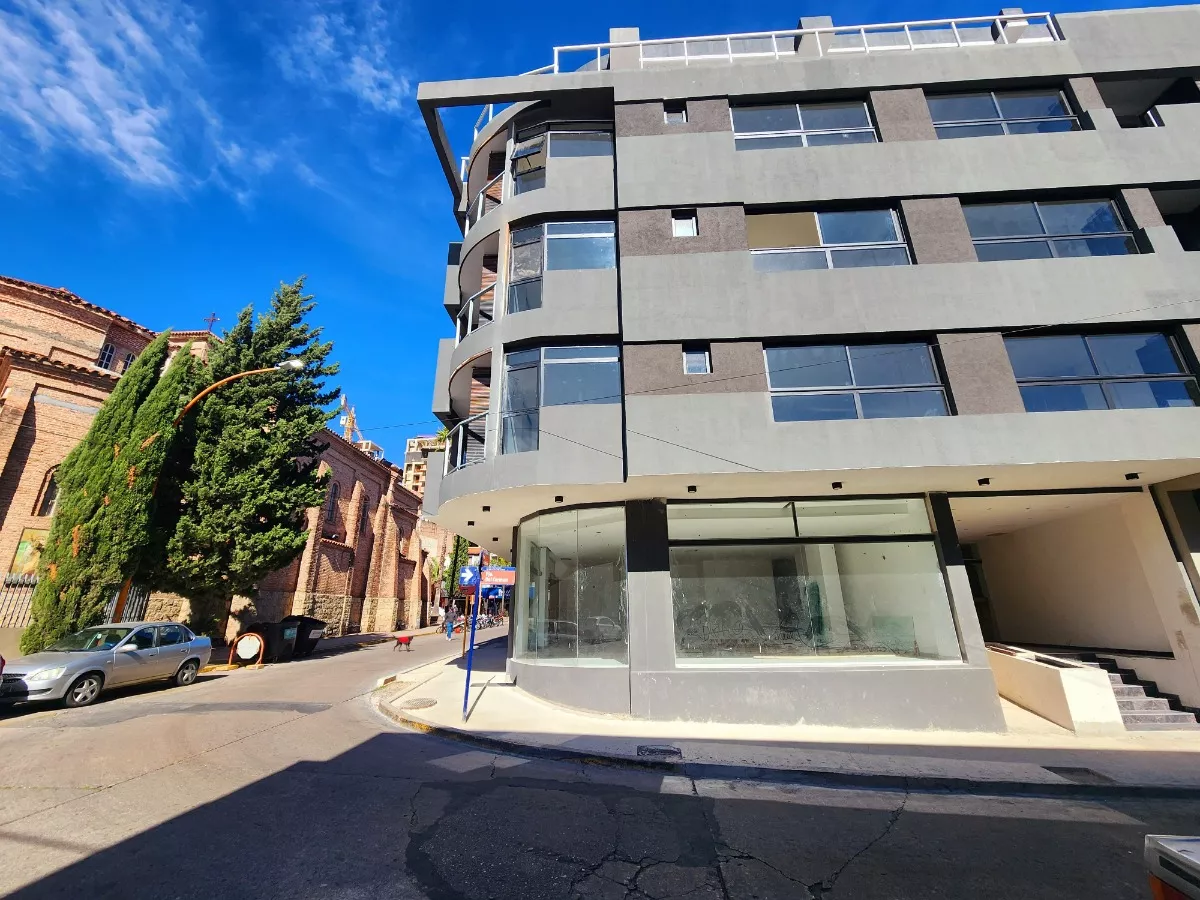 VENTA DEPARTAMENTO A ESTRENAR CARLOS PAZ PEATONAL - Imagen ampliada 7