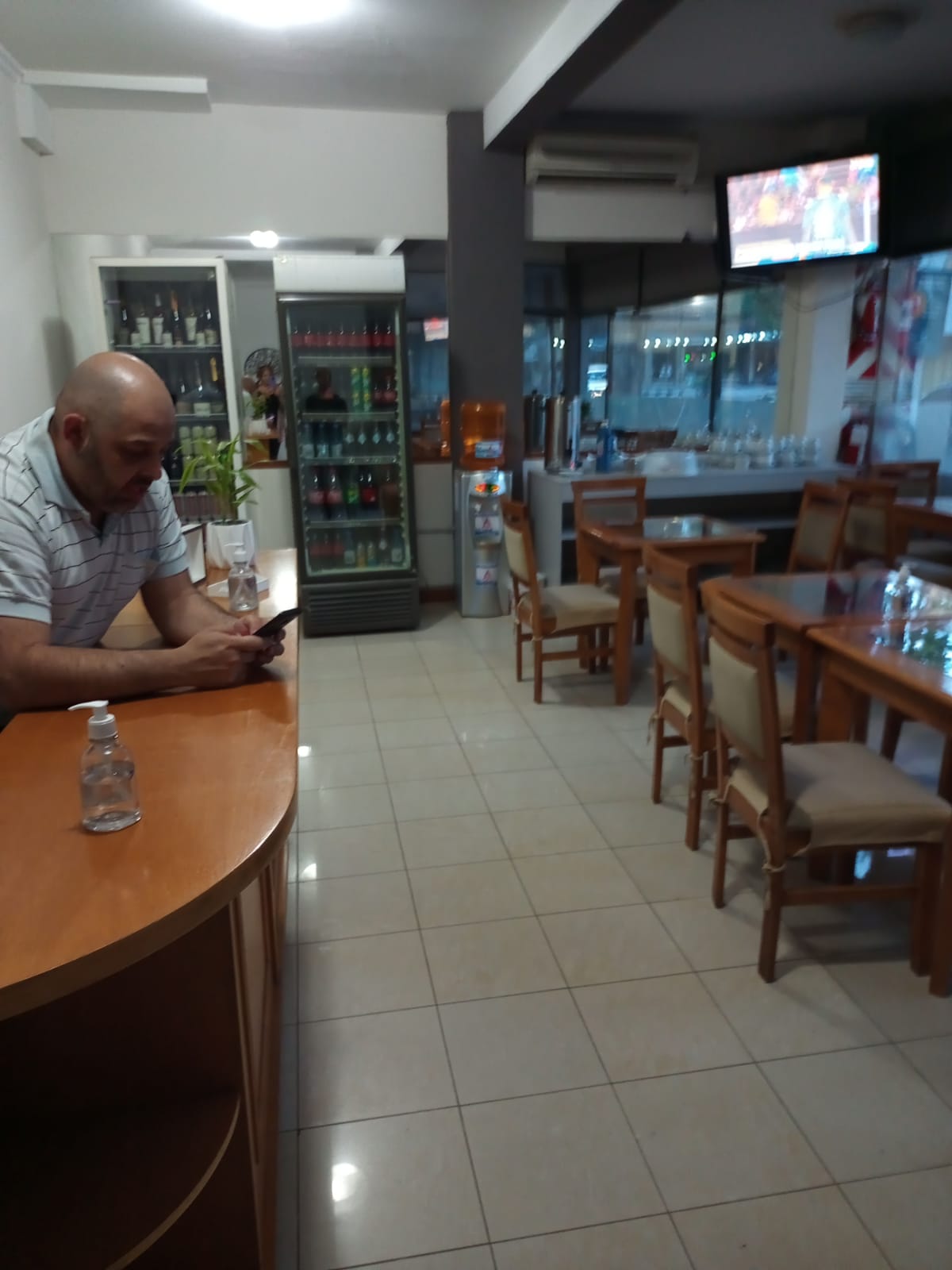 VENDO HOTEL Céntrico en Ciudad de Mendoza Argentina - Imagen ampliada 6