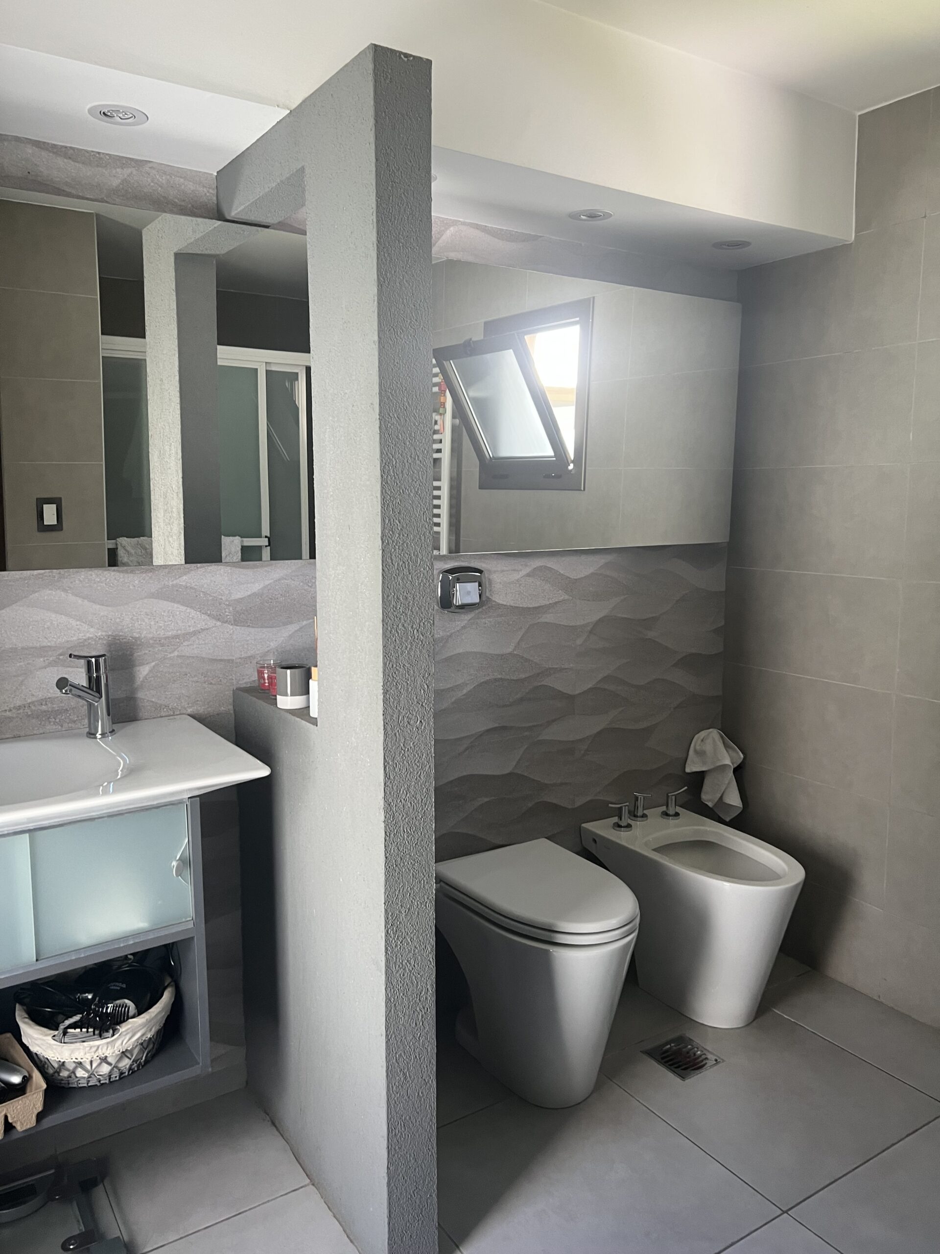 VENDO Bella casa Barrio Privado Las Praderas Tunuyan 2010m2 aprox lote y 400m2 cubiertos - Imagen ampliada 16