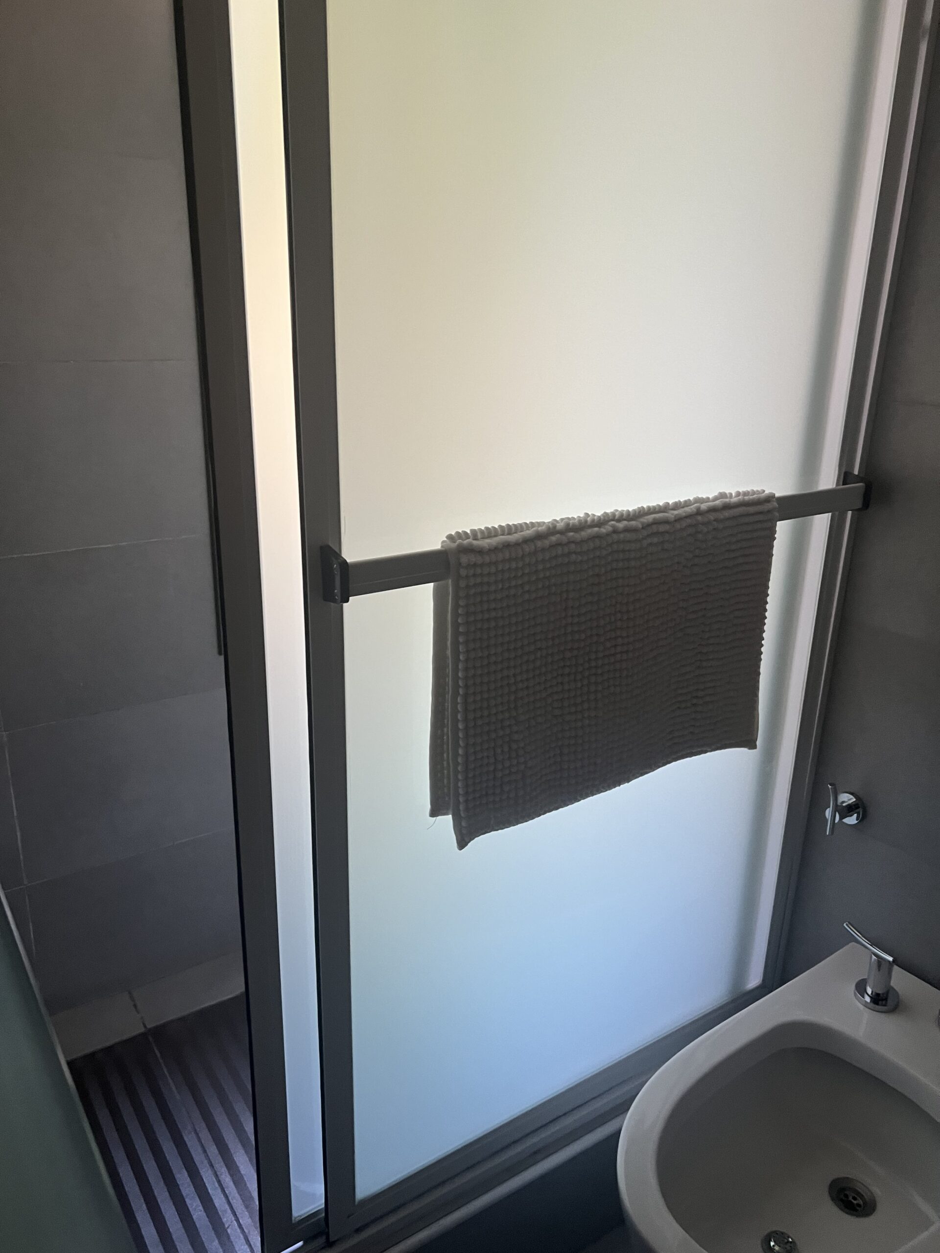 VENDO Bella casa Barrio Privado Las Praderas Tunuyan 2010m2 aprox lote y 400m2 cubiertos - Imagen ampliada 21