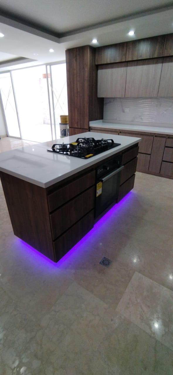 CASA MEDINA DEL CAMPO BUCARAMANGA CAÑAVERAL - Imagen ampliada 1