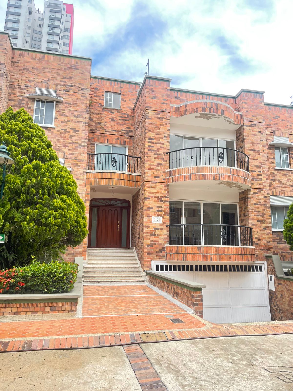 CASA MEDINA DEL CAMPO BUCARAMANGA CAÑAVERAL - Imagen ampliada 12