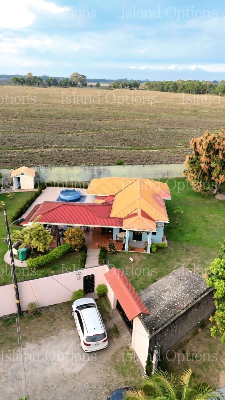 Property for Sale in El Pino Atlantida Honduras - Imagen ampliada 5