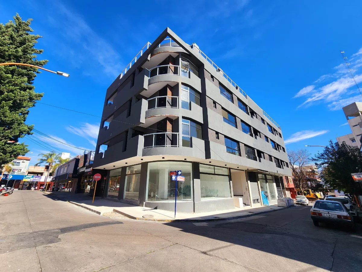 VENTA DEPARTAMENTO A ESTRENAR CARLOS PAZ PEATONAL - Imagen ampliada 1