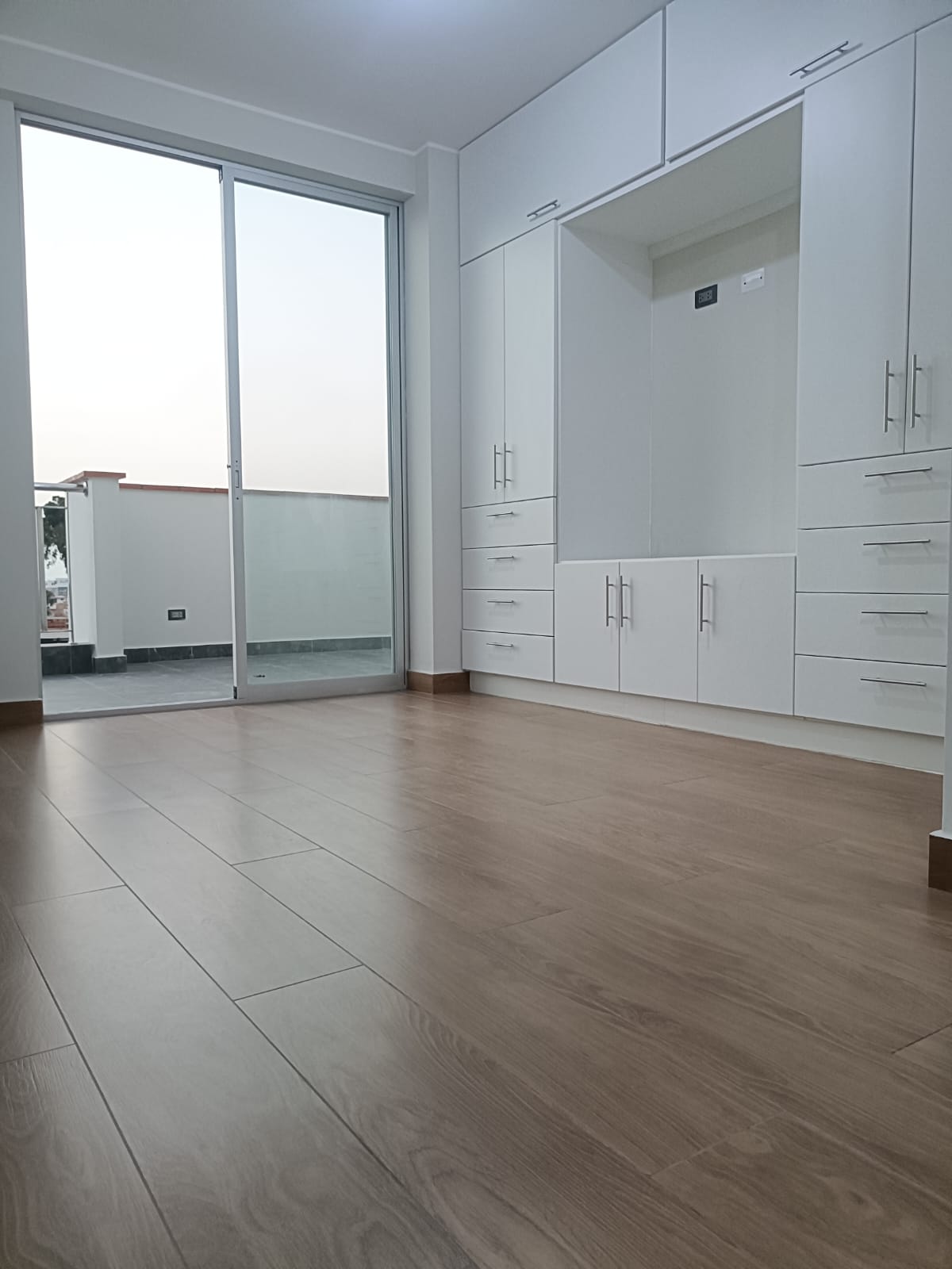 DULEX DE ESTRENO MODERNO EXCLUSIVO  AV BERTELLO LIMITE PUEBLO LIBRE - Imagen ampliada 39