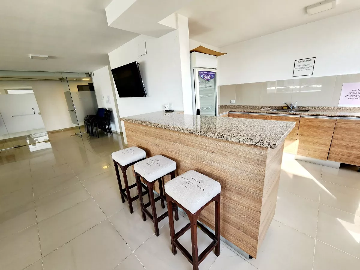 VENTA DEPARTAMENTO CARLOS PAZ CENTRO COCHERA BALCON - Imagen ampliada 20