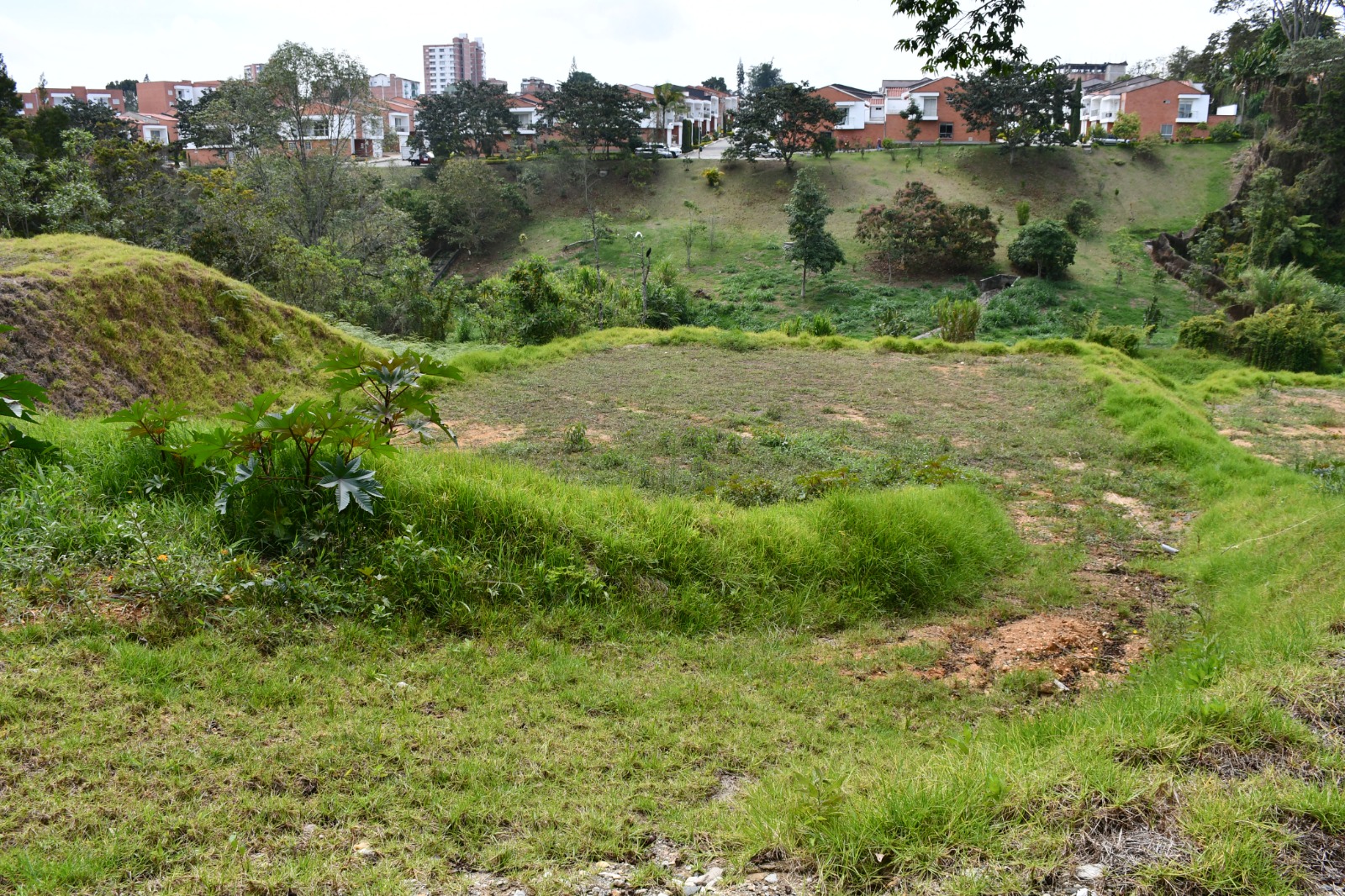 Terreno en venta cerca al aeropuerto internacional - Imagen ampliada 4