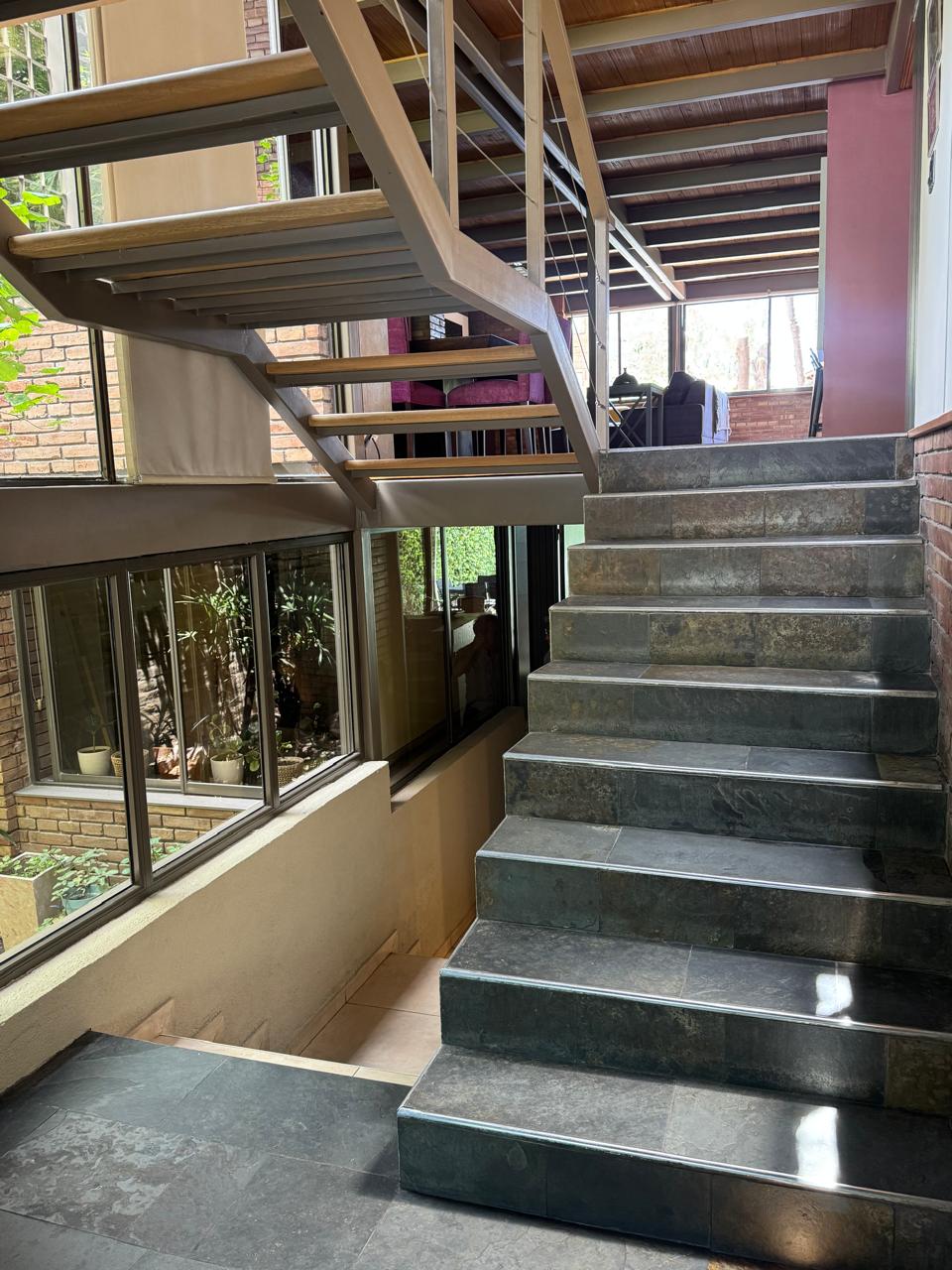 VENDO Casa 5ta seccion Mendoza Argentina  Moderna construccion - Imagen ampliada 17