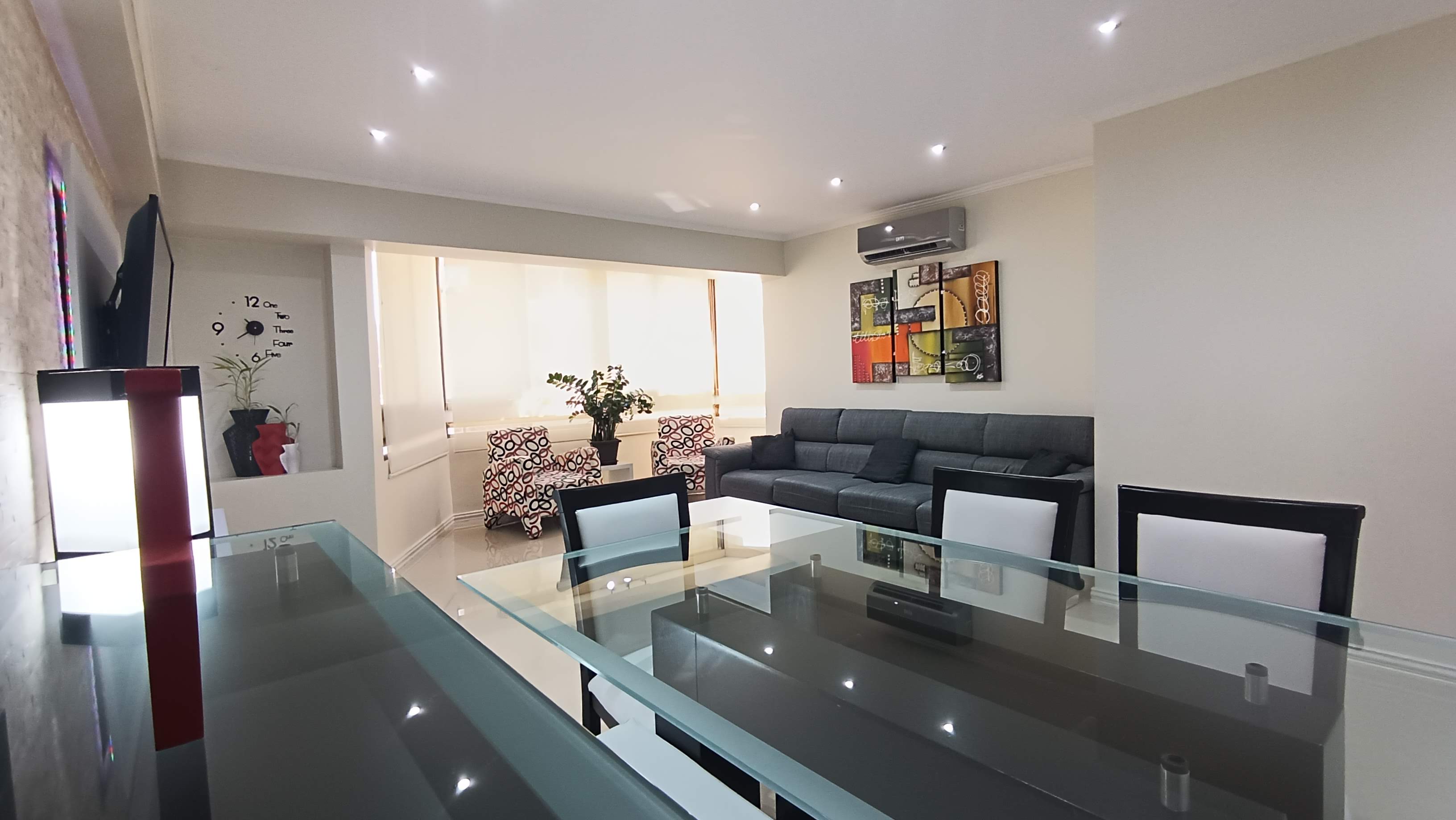 Remodelado apartamento en venta en La Urbina Caracas - Imagen ampliada 4