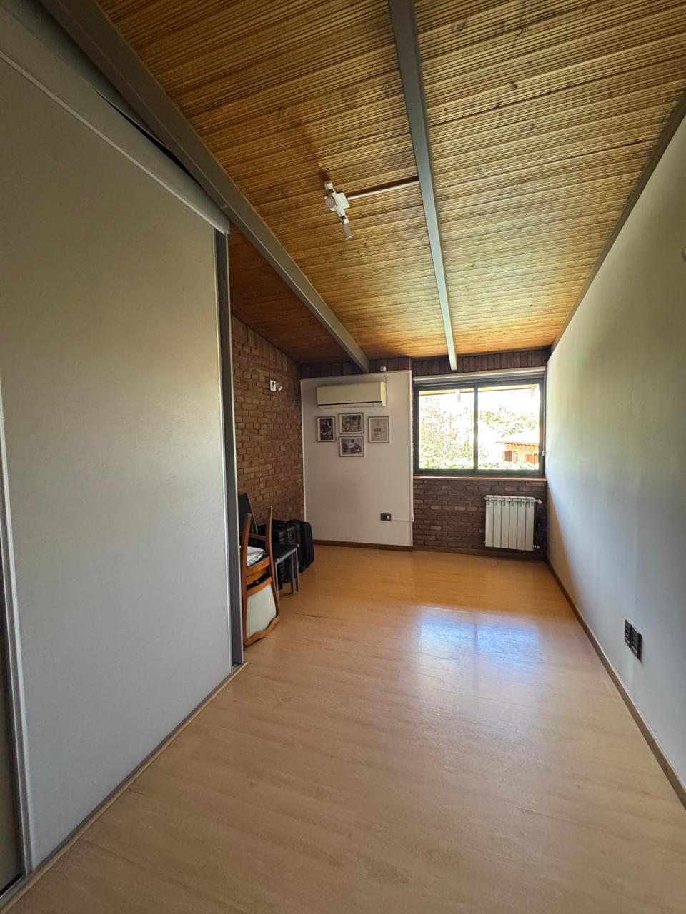 VENDO Casa 5ta seccion Mendoza Argentina  Moderna construccion - Imagen ampliada 5